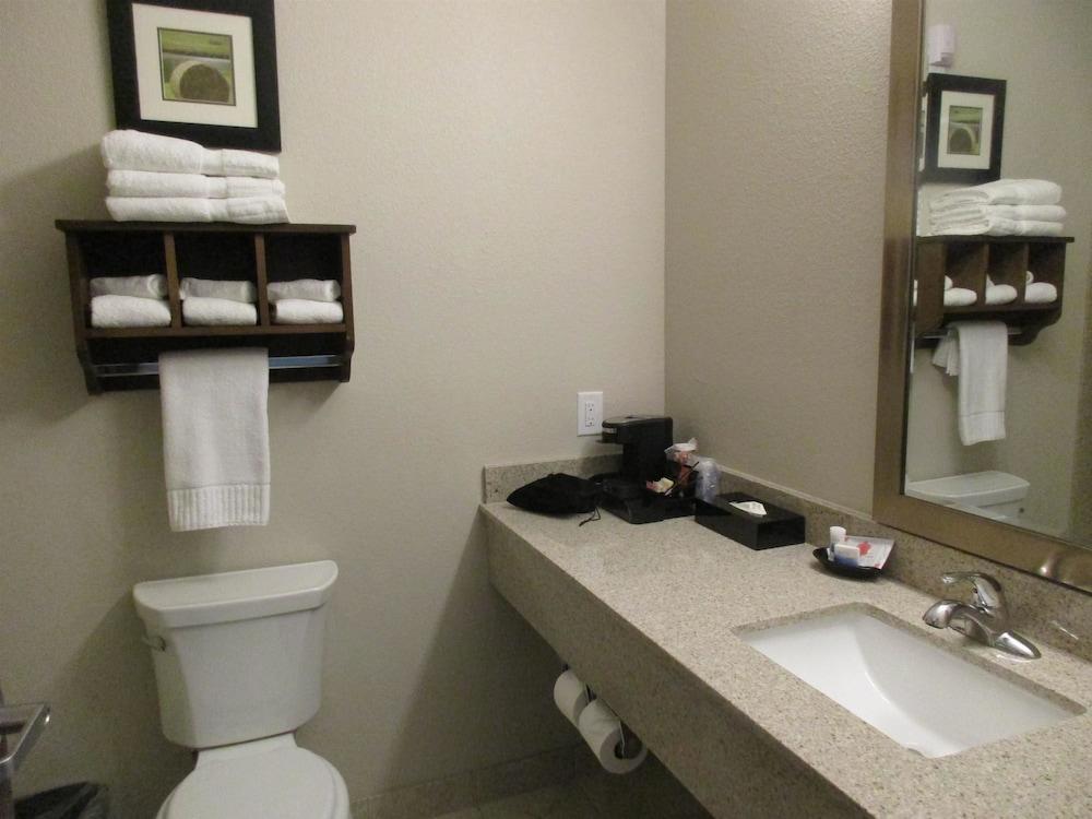 Hotel Best Western Plus & 3*